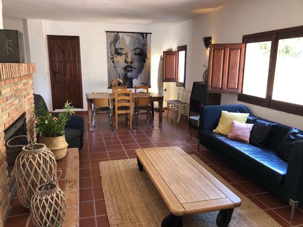 Finca El Almendrillo Iznájar Eksteriør billede